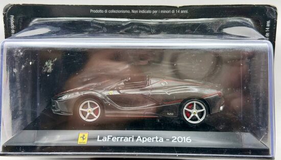 1/43 LaFerrari Aperta 2016