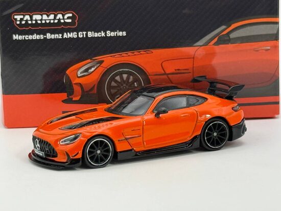 1/64 Mercedes Benz AMG GT Black Series