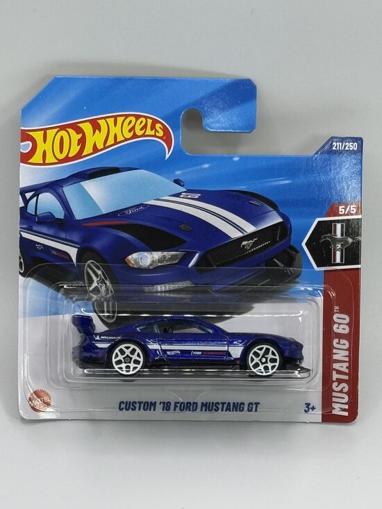 Custom 18 Ford Mustang GT