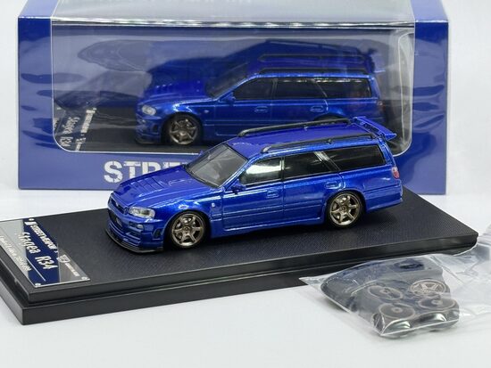 1/64 Nissan R34 Wagon , blue