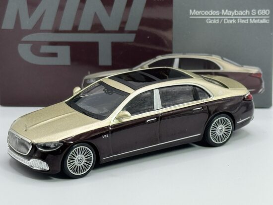 Mercedes-Maybach S680 , gold/dark red metallic