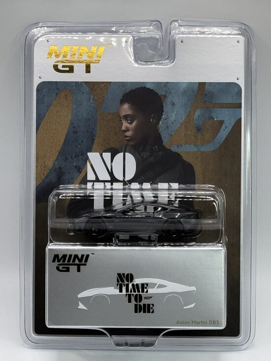 Aston Martin DBS "no time to die" , grey