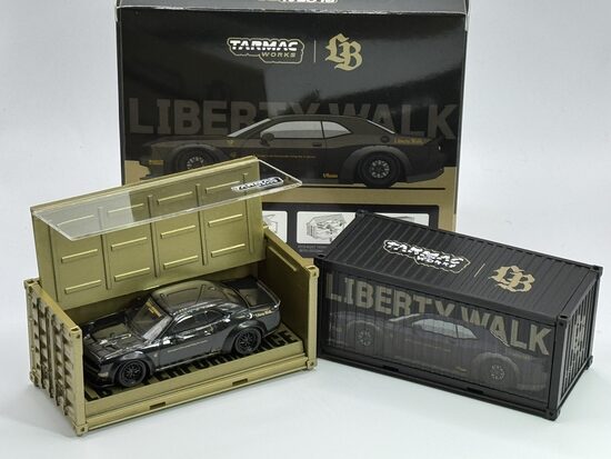 Dodge Challenger SRT Hellcat LB-Works with 2 containers , black metallic