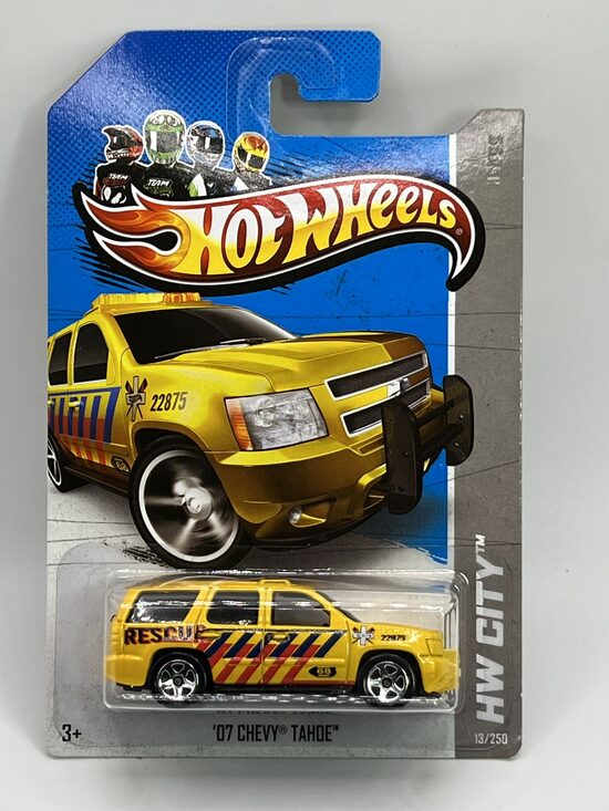 07 Chevy Tahoe , yellow