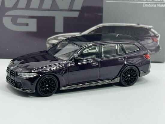 BMW M3 Touring , Performance Daytona , violet