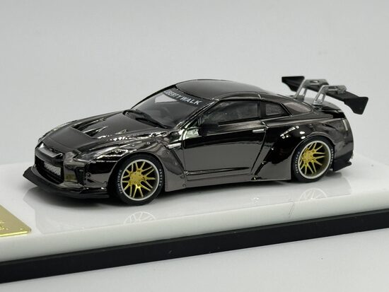 1/64 Nissan GTR R35 LBWK , chrome gun grey