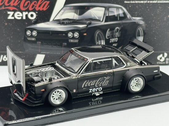 Nissan Skyline GT-R V8 drift Hakosuka , "Coca-Cola Zereo" , chrome black