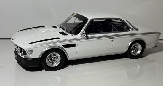 1/18 Otto BMW 3.0 CSL 1972 , chamonix white