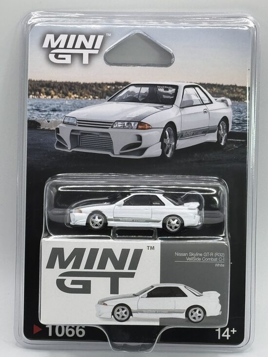 Nissan Skyline GT-R (R 32) Veilside Combat C-I , blister