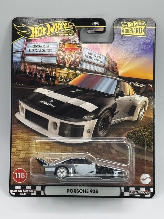 Porsche 935 , silver