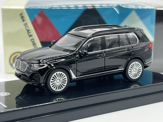1/64 BMW X7 , black