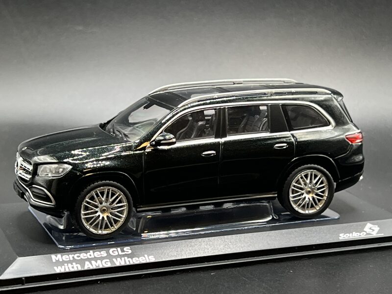 1/43 Solido Mercedes GLS with AMG wheels , black