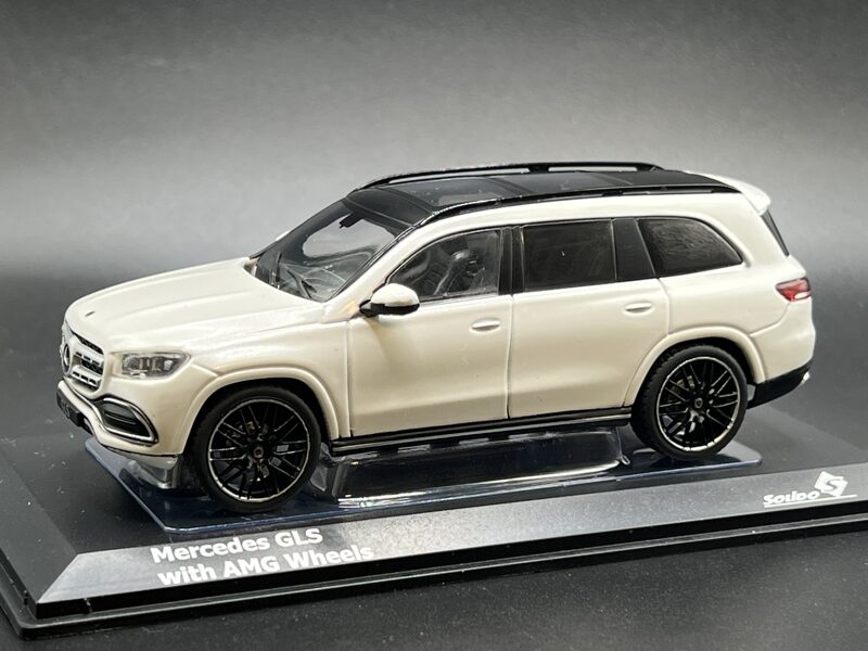 1/43 Solido Mercedes GLS with AMG wheels , white