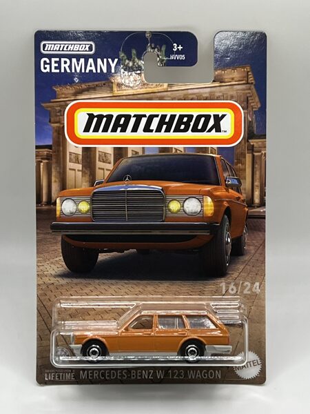 Mercedes-Benz W123 Wagon, orange