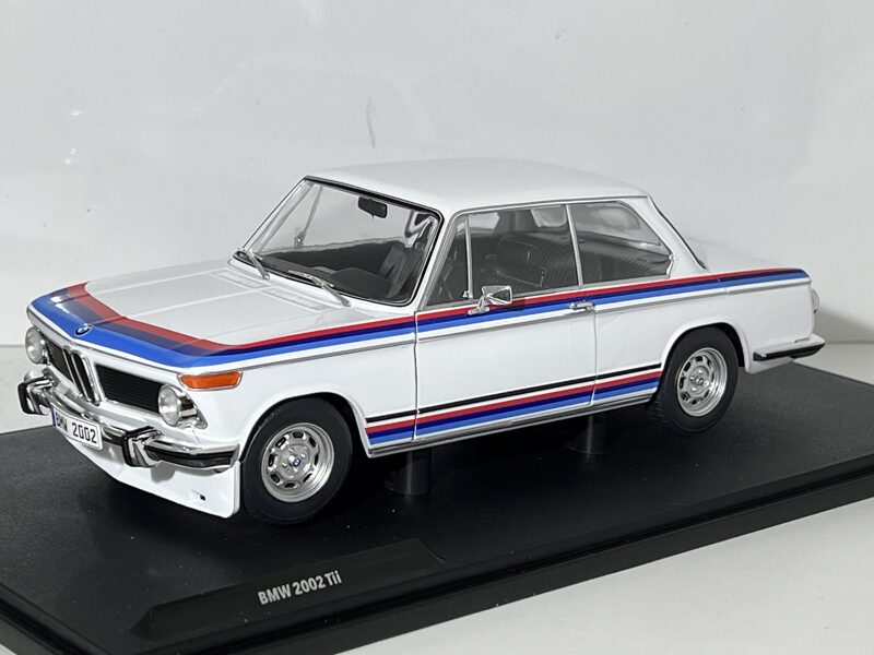 1/18 Solido BMW 2002 TII Turbo 1971 , white