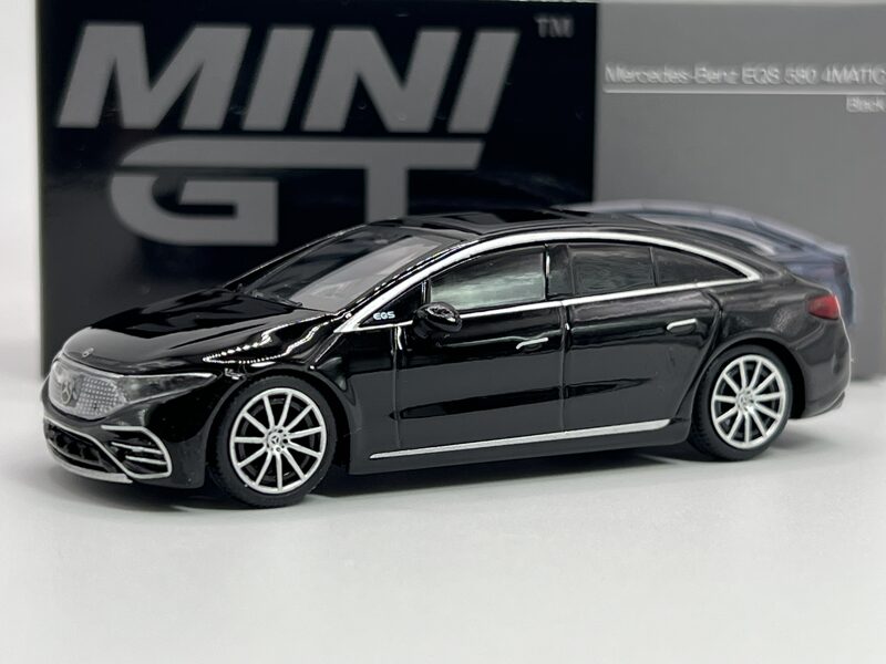1/64 2024 Mercedes Benz EGS 580 4-matic , black