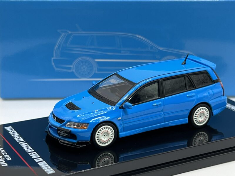 1/64 Mitsubishi Lancer Evolution IX wagon , blue