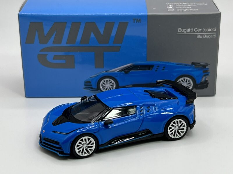 1/64 Bugatti Centodieci, blue