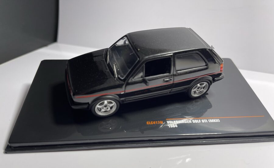 1/43 IXO Volkswagen Golf GTI 1984, black