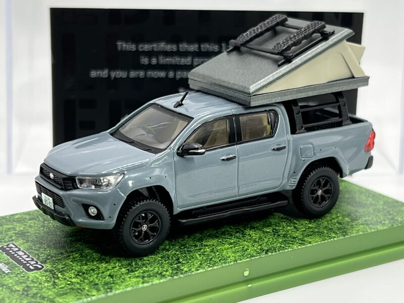 1/64 Toyota Hilux with camping tent, grey