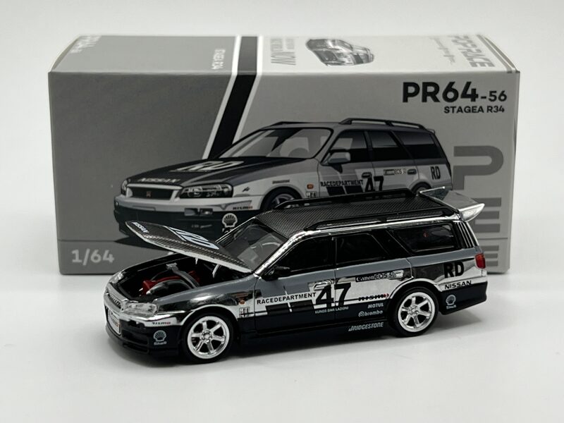 1/64 Nissan Stagea , chrome silver