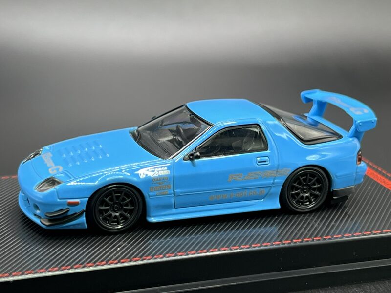 1/64 Mazda RX-7 ( FC3S ) , light blue